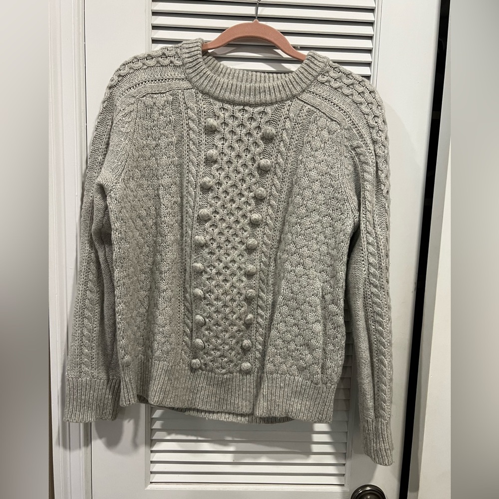 J Crew Sweater Size M in Grey